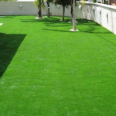 Tissage mixte à plusieurs filaments de gazon vert hybride herbe artificielle 45 mm 9500 Dtex résistant à l'abrasion
