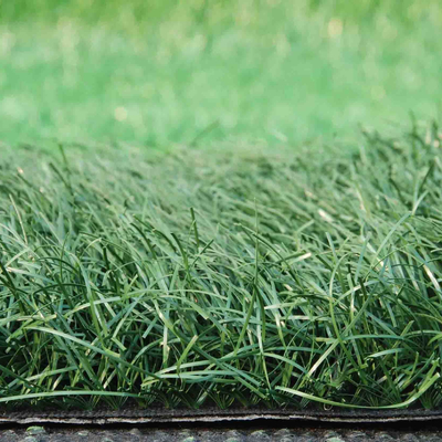 40 mm d'herbe verte artificielle émeraude de 3/8 gauge pour la construction de terrains de sport en plein air