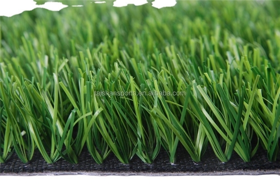 Terrain de jeux personnalisable et écologique Herbe artificielle durable et résistante aux UV pour un jeu sûr