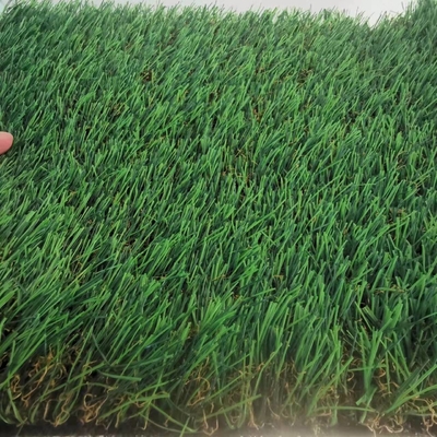 Dtex 12000 "C" forme 40 mm Artificiel de l'éclairage du paysage de l'herbe 130 points/M Faux de l'herbe pour les jardins