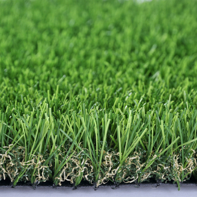 5500 Dtex Faux gazon de paysage artificiel pour jardin d'école et jardin d'enfant avec une grande résistance aux UV