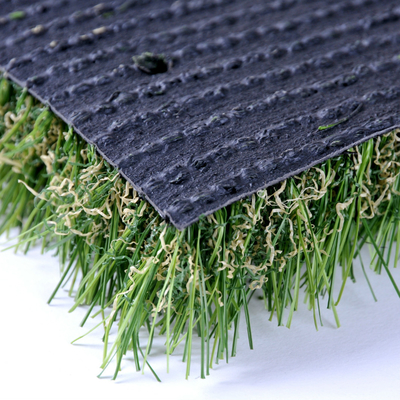 5500 Dtex Faux gazon de paysage artificiel pour jardin d'école et jardin d'enfant avec une grande résistance aux UV