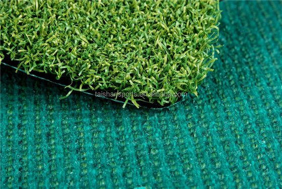 Golf artificiel portable en vert avec support CPP et matériau PP vert olive herbe artificielle
