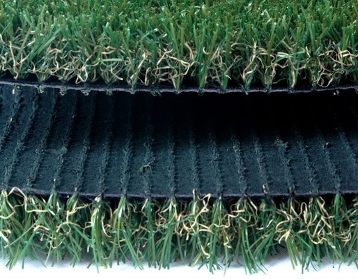 12000 Dtex Terrain artificiel de gazon 5/8" épaisseur PE Matériau résistant aux UV et faible entretien