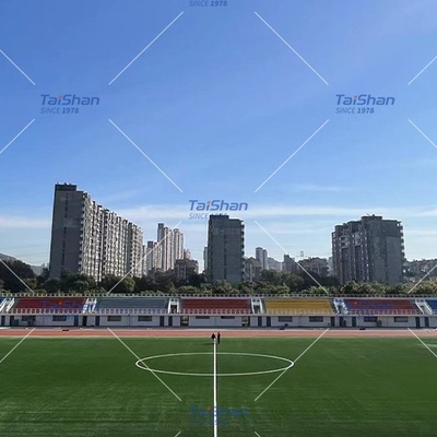 Gazon artificiel de football certifié FIFA de 60 mm Pour les sports de plein air Champs avec des couleurs personnalisées dtex et densité faible entretien