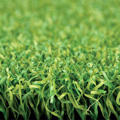Gazon artificiel de golf vert de 13 mm pour les événements sportifs avec 230 points de suture par mètre et 6500 Dtex