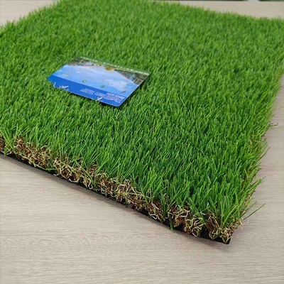 Le gazon artificiel sans remplisseur de 30 mm 15000 Detx gazon vert artificiel à faible entretien et à haute durabilité