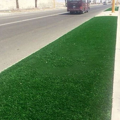 45 mm de hauteur de pile de gazon artificiel de paysage avec un fil plat disponible dans n'importe quelle longueur requise