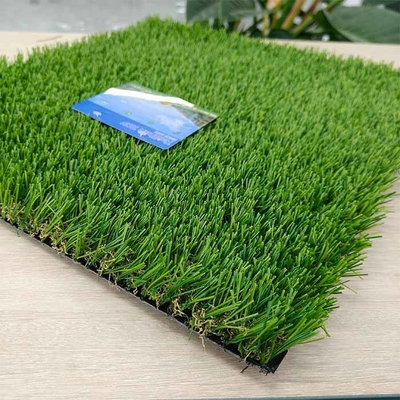 Multicolore Pas de remplissage Herbe synthétique 30 mm Protection de l'environnement Installation simple Faible entretien