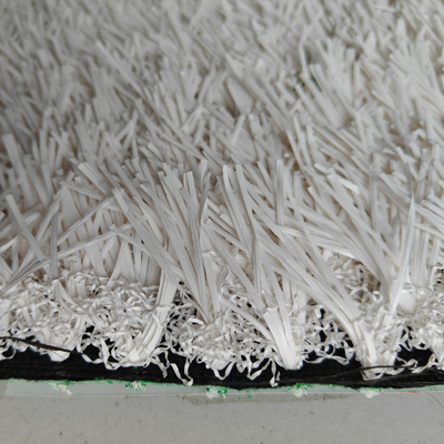 Le gazon artificiel de football de haute performance de 50 mm de blanc d'herbe artificielle verte SBR Latex pour les événements sportifs