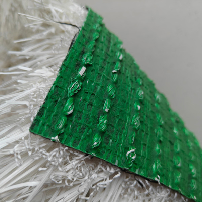 Le gazon artificiel de football de haute performance de 50 mm de blanc d'herbe artificielle verte SBR Latex pour les événements sportifs