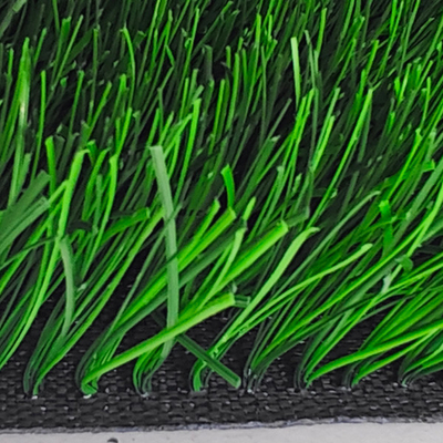 Gazon artificiel de 50 mm pour le sport haute durabilité et excellente performance de drainage pour le terrain de football