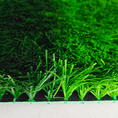 Sport artificiel Herbe verte résistant aux UV 50 mm avec PP + Leno et le latex vert SBR