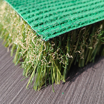 Vert SBR Latex Sous-trait 53mm Herbe artificielle avec le mélange de quatre couleurs utilisées pour le loisir et la décoration