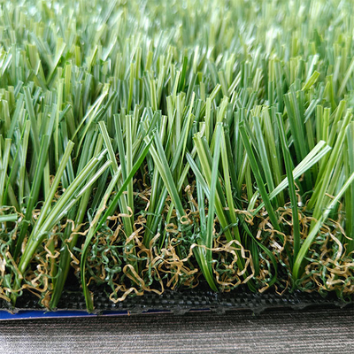 42 mm Trois couleurs différentes de vert et une couleur flétrie mélangée d'herbe artificielle pour les solutions sportives et de jardinage