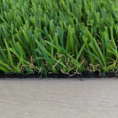 L'utilisation de gazon artificiel pour les jardins et les pavés décoratifs sans entretien