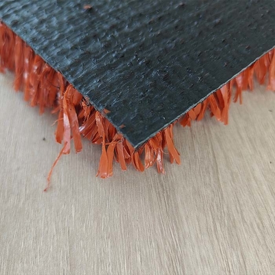 Brick Red Tennis Gazon artificiel 6300 Dtex 25 mm Maillage d'herbe multifonctionnel Faible entretien