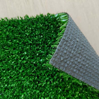 Gazon artificiel de tennis vert de 12 mm, gazon artificiel multifonctionnel avec résistance aux UV et excellente perméabilité à l'eau