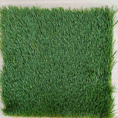8800 Dtex 40 mm Hauteur de pile Tissu fondant à chaud Paysage de soutien Herbe artificielle en 4 couleurs