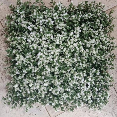 50cm*50cm Faux de l'herbe verte Taille du mur PE personnalisable
