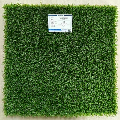 Adhésif PU 28mm 13800 Dtex Paysage Herbe artificielle double PP Balcons de soutien Décoration des arrière-cours Résistance aux UV Faible entretien