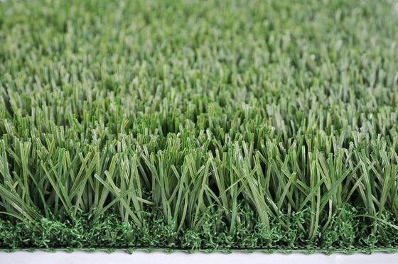 Gazon artificiel sans remplissage pour les terrains de football avec une grande perméabilité à l'eau pour grossistes et agents locaux