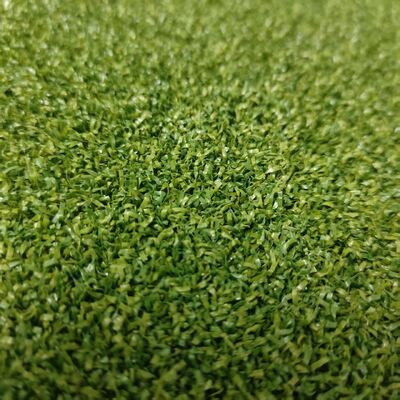 Gazon artificiel en PE haute densité de 16 mm pour putting green professionnel pour grossistes et distributeurs