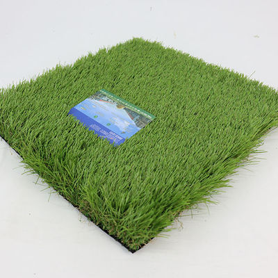 50 mm Hauteur de pile 9600 Dtex Résistance aux UV Herbe artificielle pour le paysage de loisirs