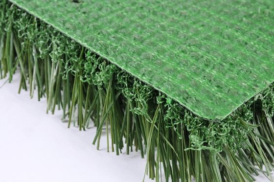 Gazon artificiel sans remplissage pour les terrains de football avec une grande perméabilité à l'eau pour grossistes et agents locaux