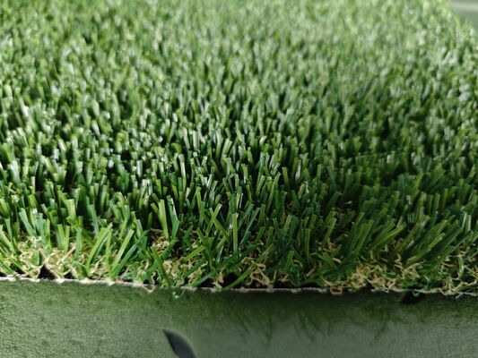 Herbe artificielle sans remplissage avec hauteur de pile de 30 mm et colle de latex transparent pour gazon sportif 12400 Dtex Faible entretien